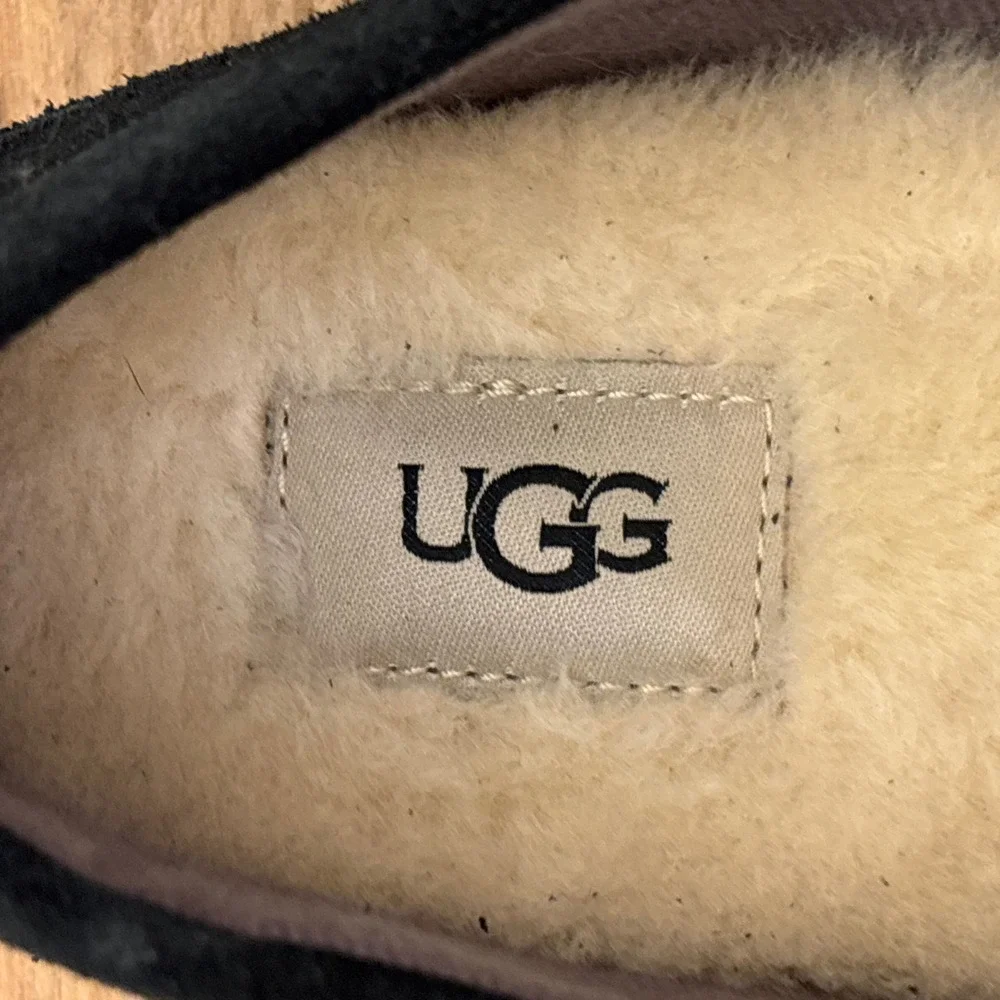 UGG‎ Alder Slip-On Loafer In Black Men Size 8 Suede Wool Insole Comfort Warm